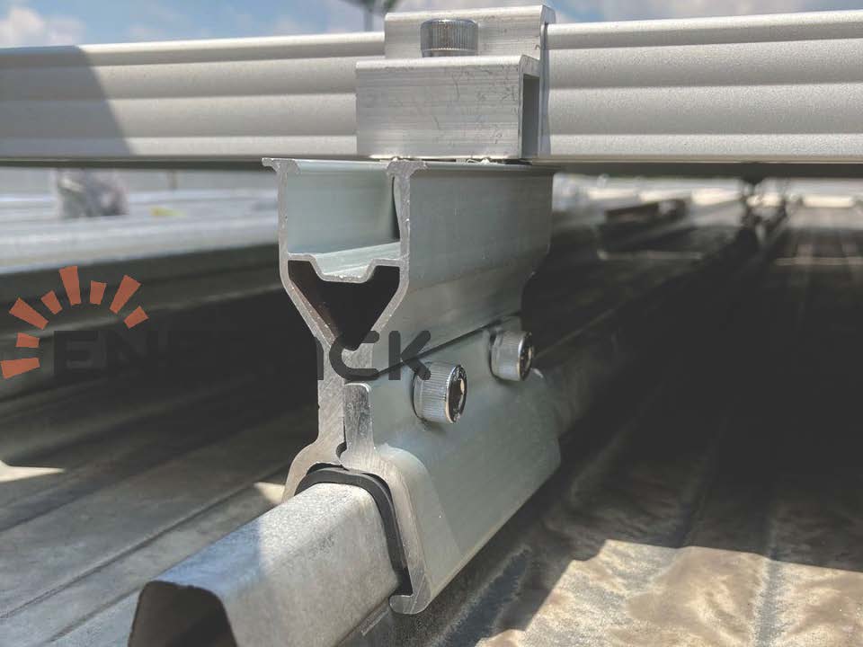 3,5 MW C29 Stehfalzklemme für Lysaght KLIP-LOK 406 in Malaysia