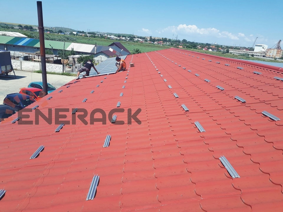 80 kW 26mm Mini-Schiene für gewellte Kunststofffliesen in Rumänien